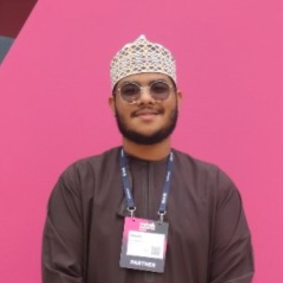 فيصل العنقودي - طالب هندسة حاسوب (أمن سيبراني) - كلية الشرق الأوسط | Vibe With AI Instructor